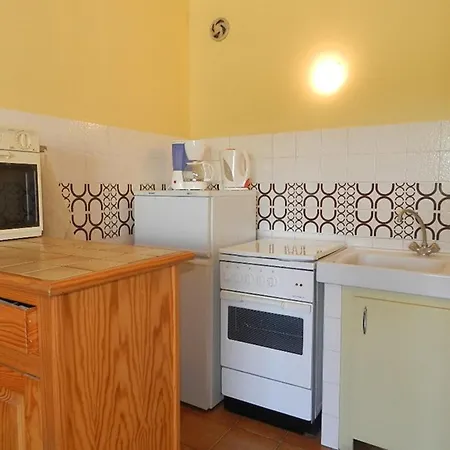 Apartamento Studio Bormes-les-mimosas, 1 Piece, 3 Personnes - Fr-1-713-151 *